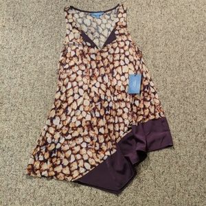 Simply Vera sleeveless Tunic. NWT